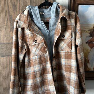 Hem & Thread Zip up Flannel